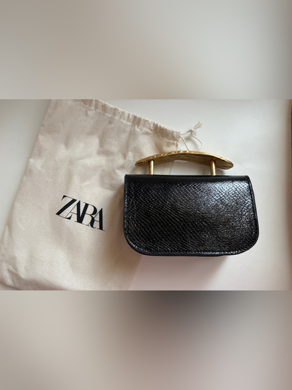 Zara Black and Gold Handbag